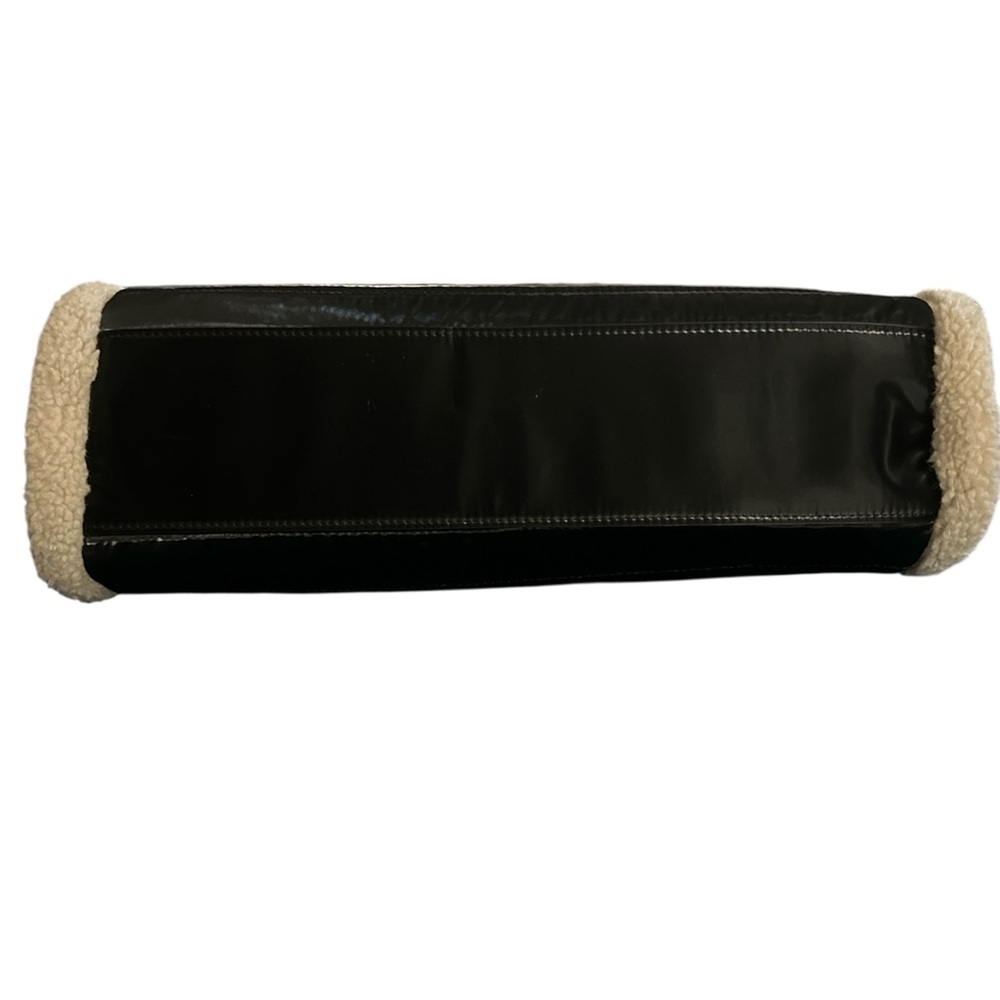 Pajar Black and Cream Quilted Tote with Sherpa Trim - Picture 6 of 7